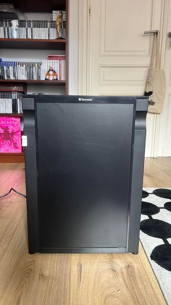 Mini frigo, Electroménager, Réfrigérateurs & Frigos, Sans bac à congélation, Moins de 45 cm, Enlèvement, Utilisé