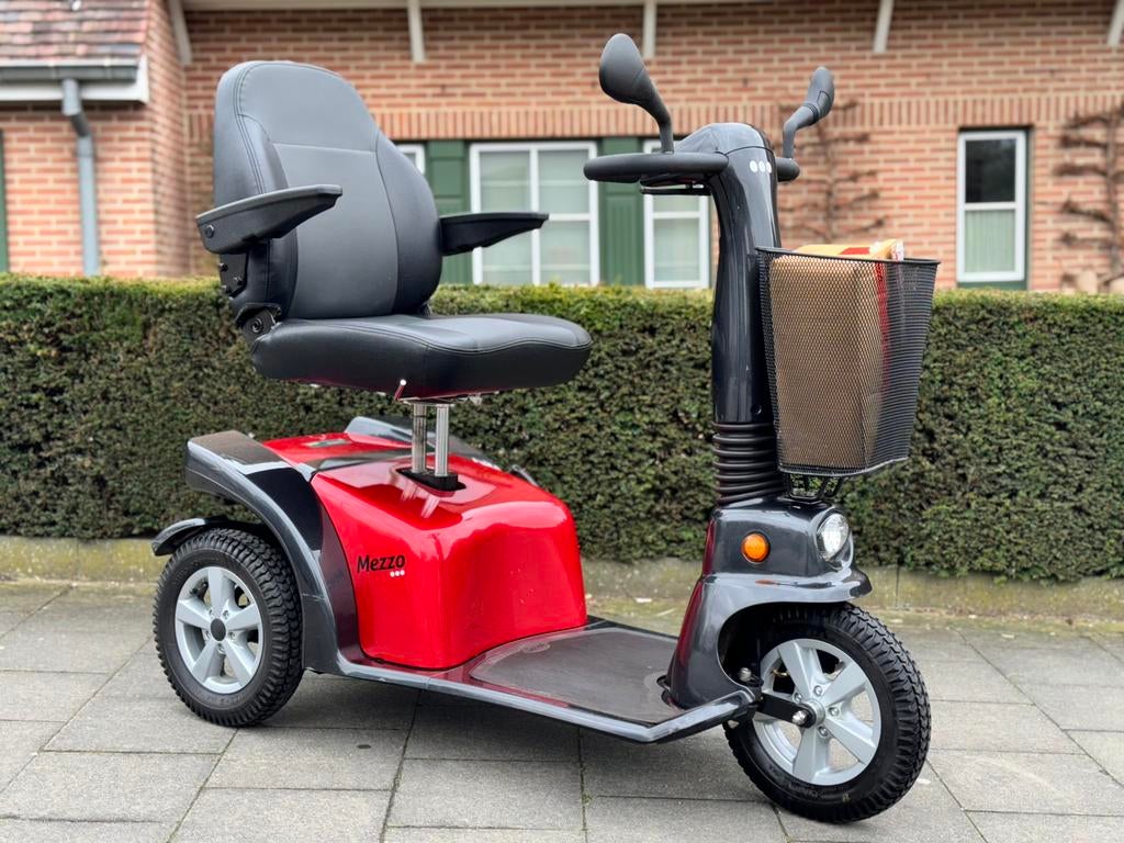 Scootmobiel L & M Mezzo 4 Elektrische scooter topstaat, Diversen, Ophalen of Verzenden, Inklapbaar, Zo goed als nieuw, Elektrische rolstoel