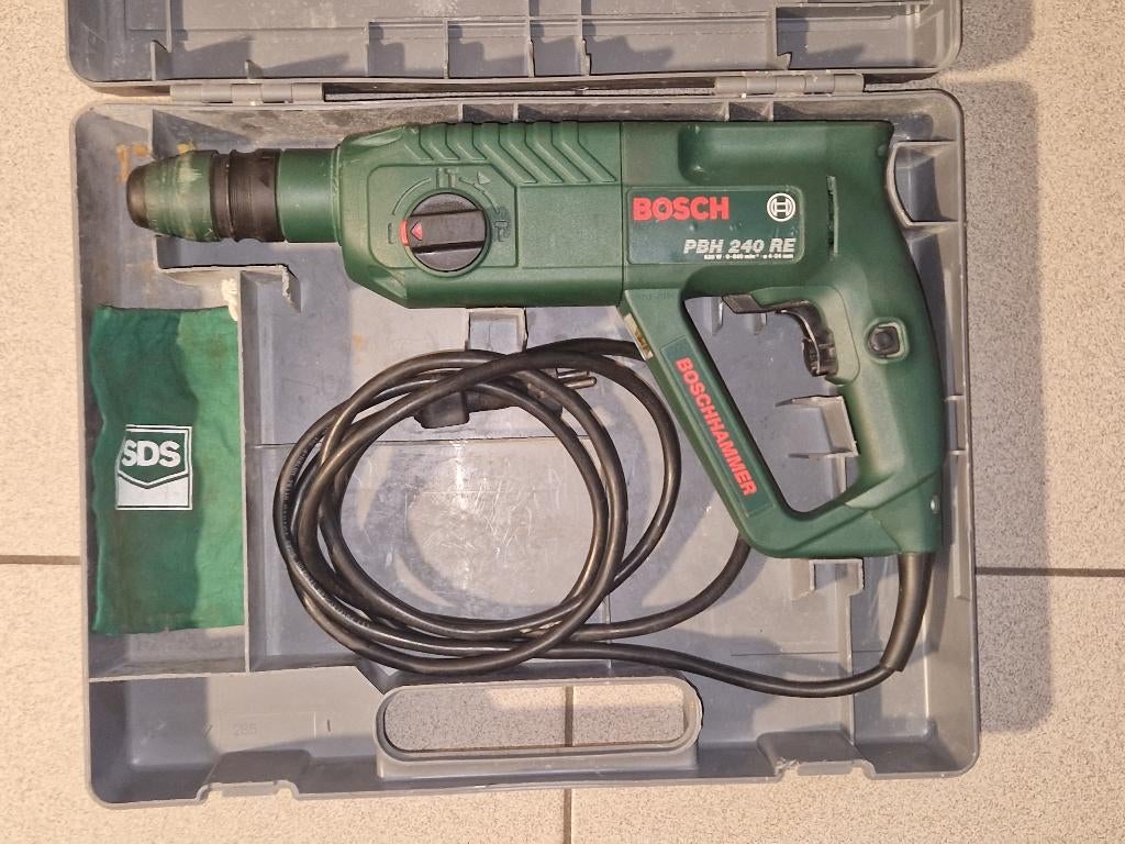 Perceuse à percussion Perceuse à percussion Bosch, Bricolage & Construction, Enlèvement, Utilisé, 600 watts ou plus, Foreuse sur colonne