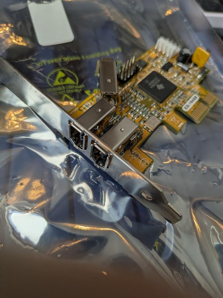 Carte Firewire EXSYS 1394A PCIe Texas Instruments EX-16450, Enlèvement ou Envoi, Utilisé