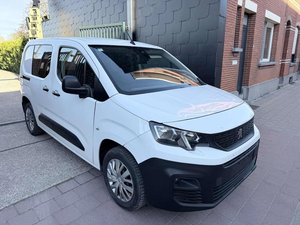 Peugeot Partner 1.5 BlueHDi L1 EDITION ASPHALT, Autos, Camionnettes & Utilitaires, 144 g/km, Entreprise, 2 places, Boîte manuelle