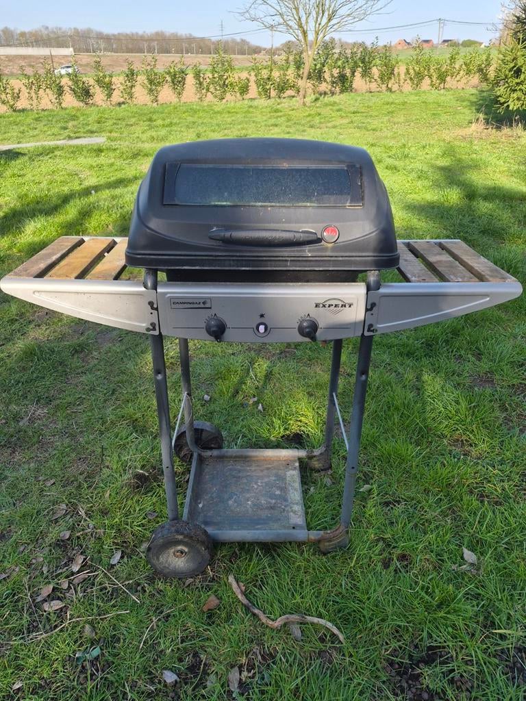 Barbecue campigaz aux pierres, Enlèvement