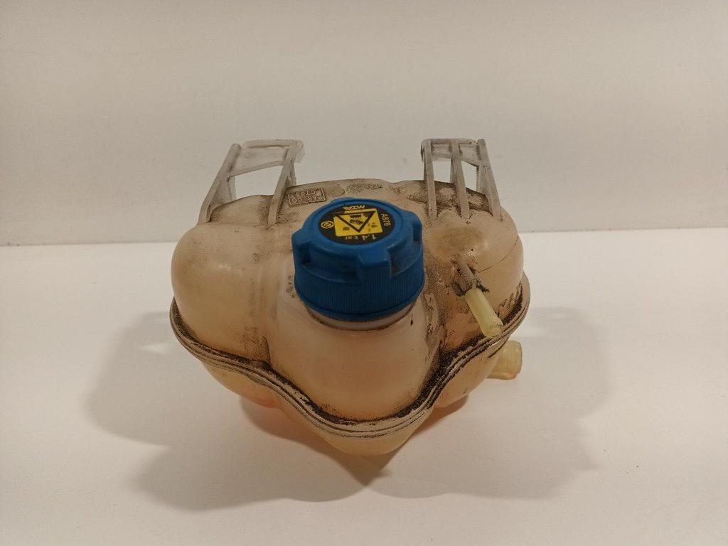 Koelvloeistof reservoir Fiat Punto, Onderdelen@venauto.nl, Van der Ven Autorecycling B.V., Ettenseweg 76, 4706 PB Roosendaal, The Netherlands