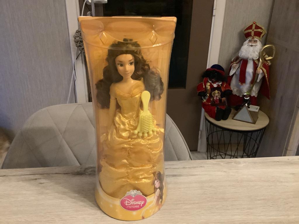 Poupée Disney La Belle et la Bête (neuve) (27 cm), Enlèvement ou Envoi, Neuf, Barbie
