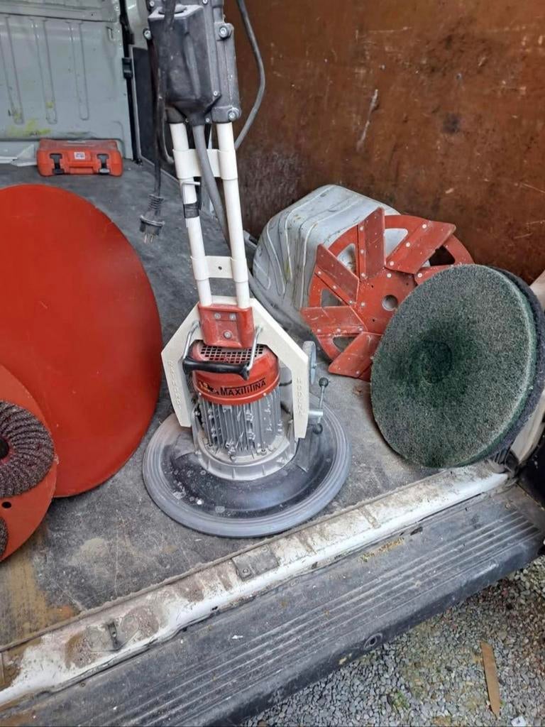 Voegmachine/schuurmachine professionele Raimondi, Bricolage & Construction, Matériel de nettoyage, Enlèvement