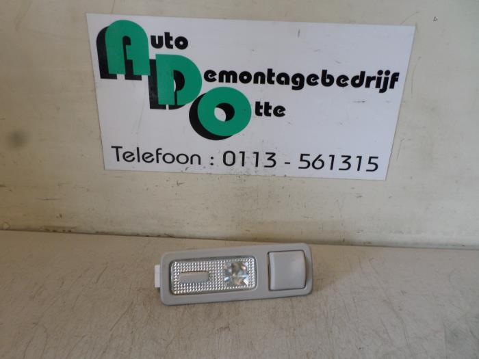 Eclairage intérieur arrière d'un Peugeot 307, Autos : Pièces & Accessoires, -, 3 mois de garantie, Utilisé, -
