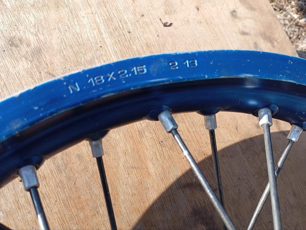 Jantes 21 pouces + 18 pouces Husqvarna Enduro d'occasion., Motoren, Ophalen, Gebruikt