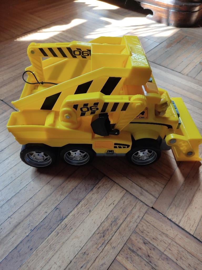 Camion benne Pat-patrouille, Enlèvement, Utilisé