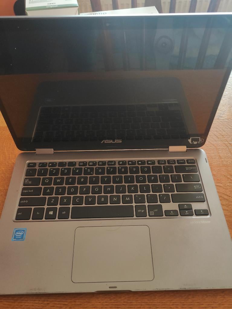 ASUS VivoBook Flip 14 (TP401), Asus, 14 pouces, Moins de 2 Ghz, Utilisé