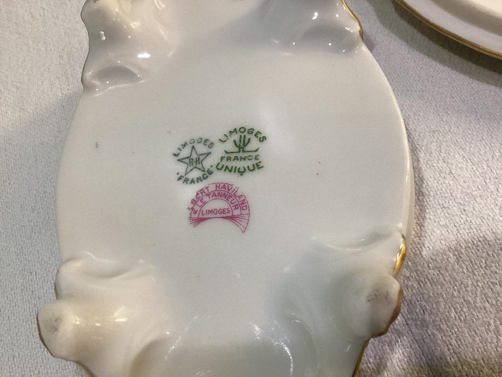 Bonbonnière Limoges Robert Haviland. 047 /B., Antiquités & Art, Enlèvement