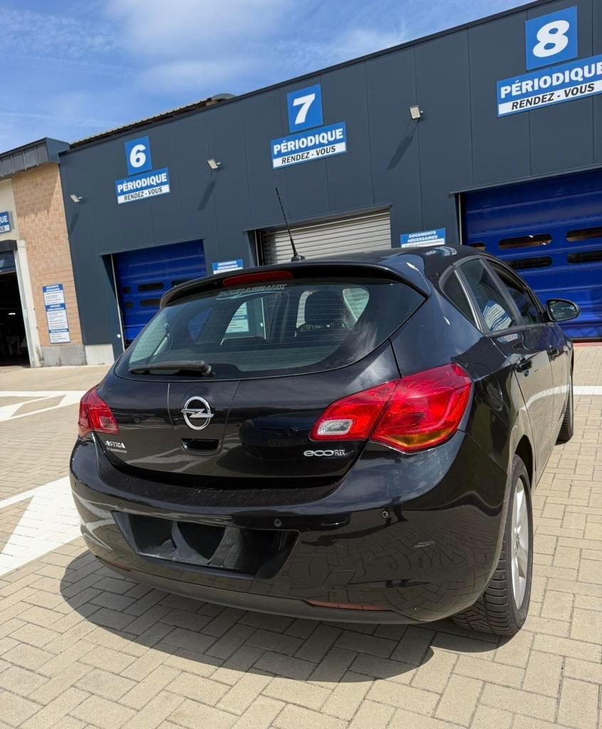 Astra J 2012 1.7 cdti ecoflex zwart metaal, Auto's, Zwart, Zwart, Diesel, Particulier