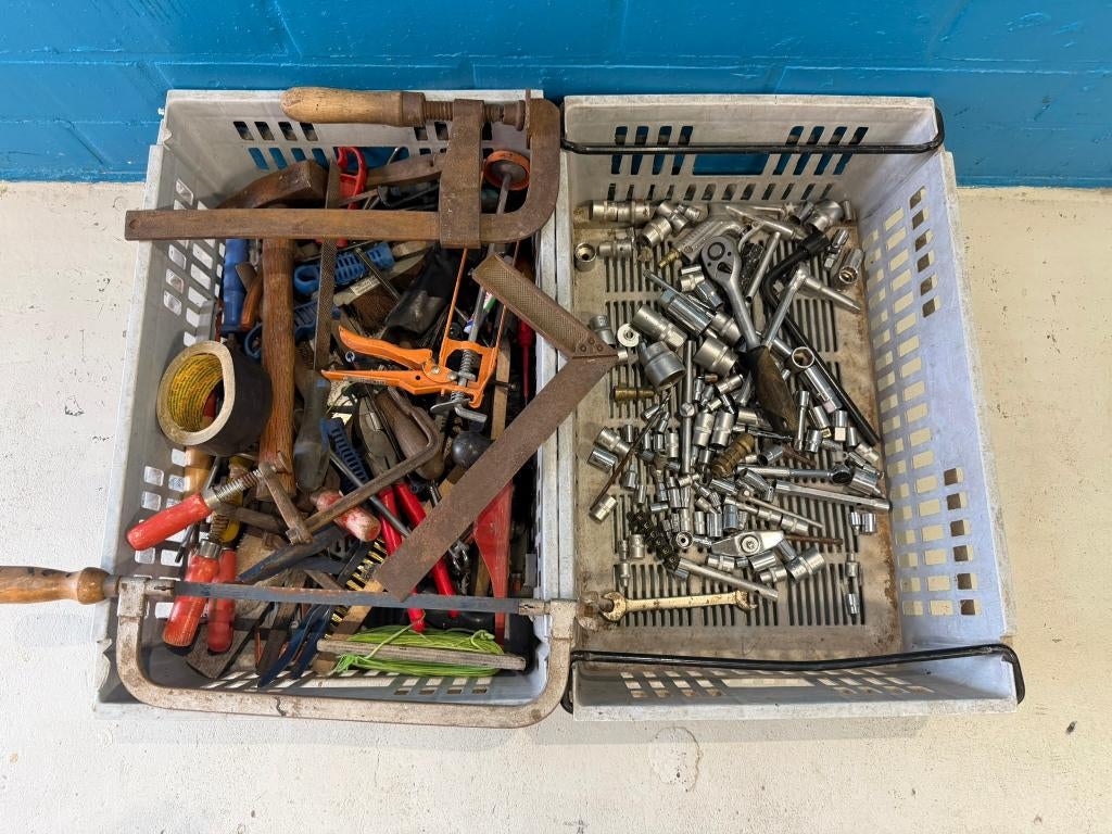 Grote partij handgereedschap en werkplaatsmateriaal, Ophalen, Gebruikt