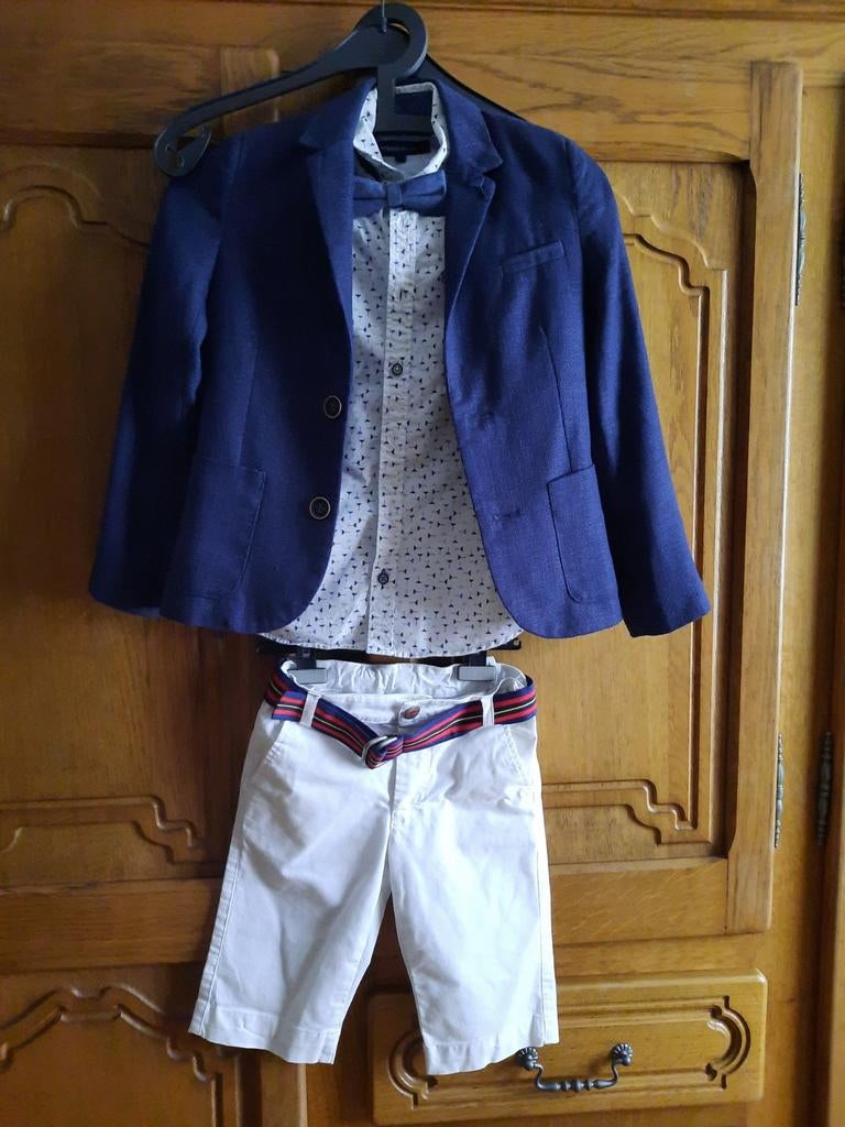 Communiekledij : prachtig ensemble 1e communie of lentefeest, Ophalen