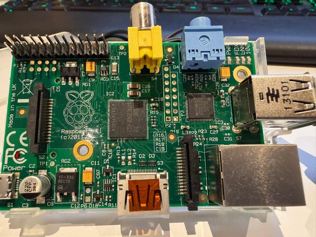 Raspberry Pi 1 Model B, Computers en Software, Gebruikt, Minder dan 4 GB, Minder dan 2 Ghz, Ophalen of Verzenden