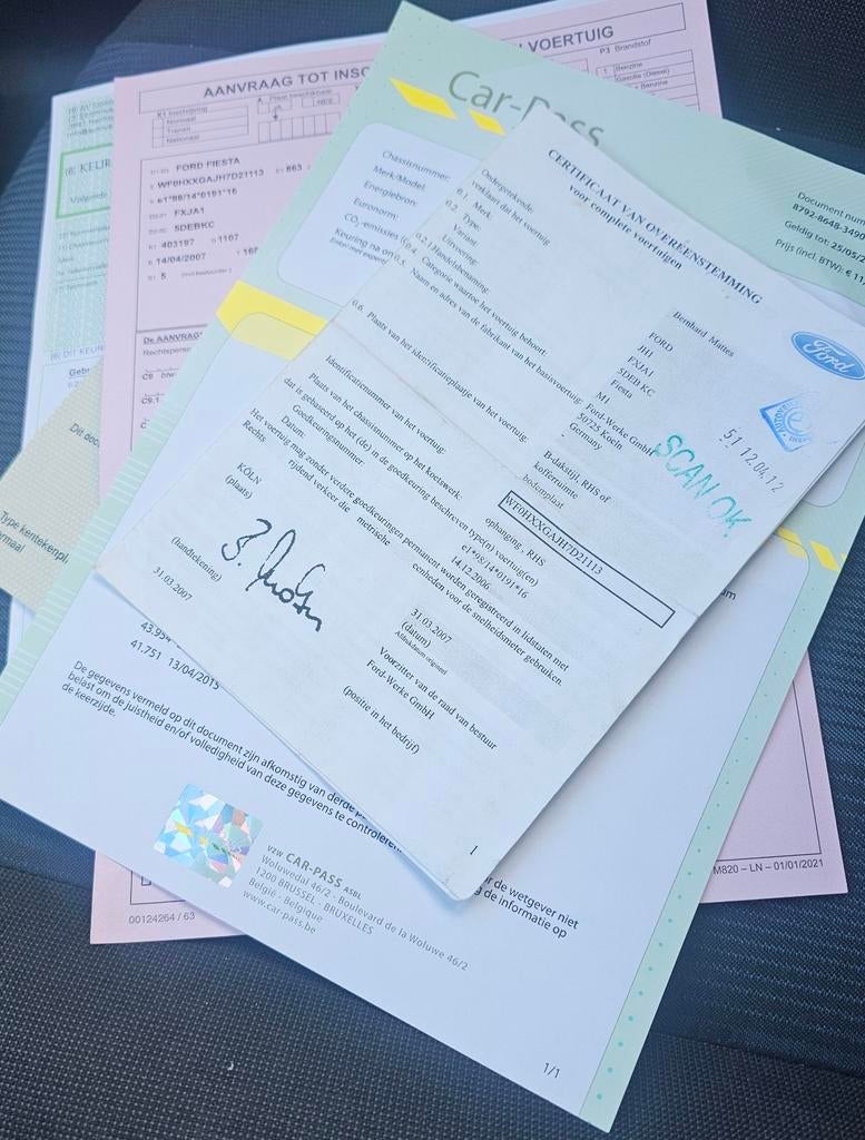 FORD FIESTA 1.4 BENZINE BJ 2007 (AUTOMATIC) 150000 KM BLANCO, Auto's, Automaat, Particulier, Te koop, Benzine