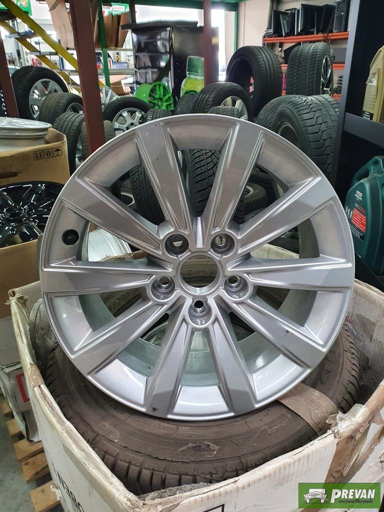 Audi A3 8V Lichtmetalen velg 16 INCH 16" ET40 7J 8V0601025BD, Auto-onderdelen, Banden en Velgen, Velg(en), Personenwagen, Gebruikt