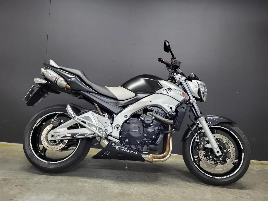 Suzuki GSR 600 bergen fun en betrouwbare klassieker - foto 2