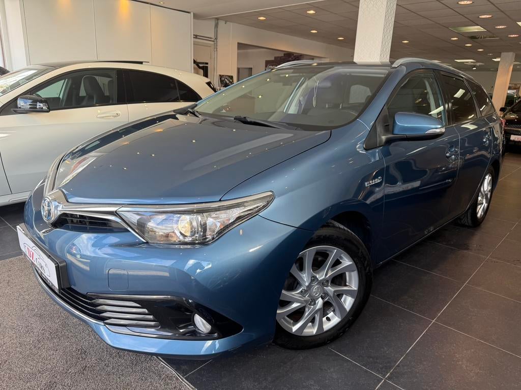TOYOTA AURIS HYBRID 1.8I 99CH |NAVI | CAMÉRA | BLUETOOTH |, Autos, Achat, Euro 6, Entreprise, Noir
