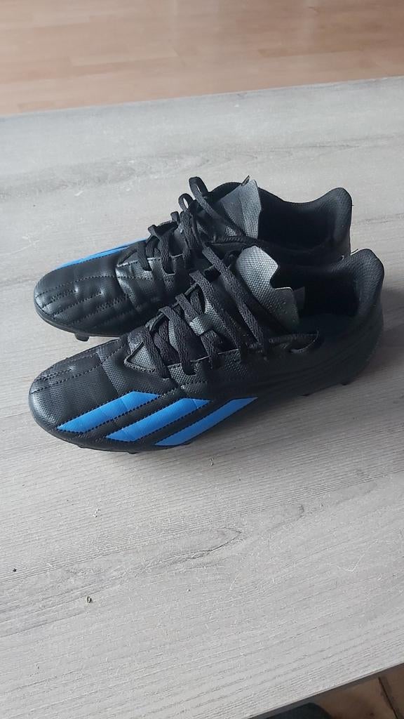 Chaussure de foot , 40, Sports & Fitness, Enlèvement