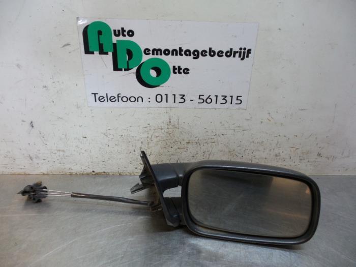 Buitenspiegel rechts van een Volkswagen Passat (Passat 88-), Gebruikt, -, Volkswagen, -
