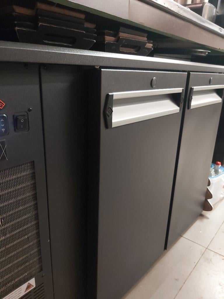 FLESSEN FRIGO ., Elektronische apparatuur, Fornuizen, Ophalen