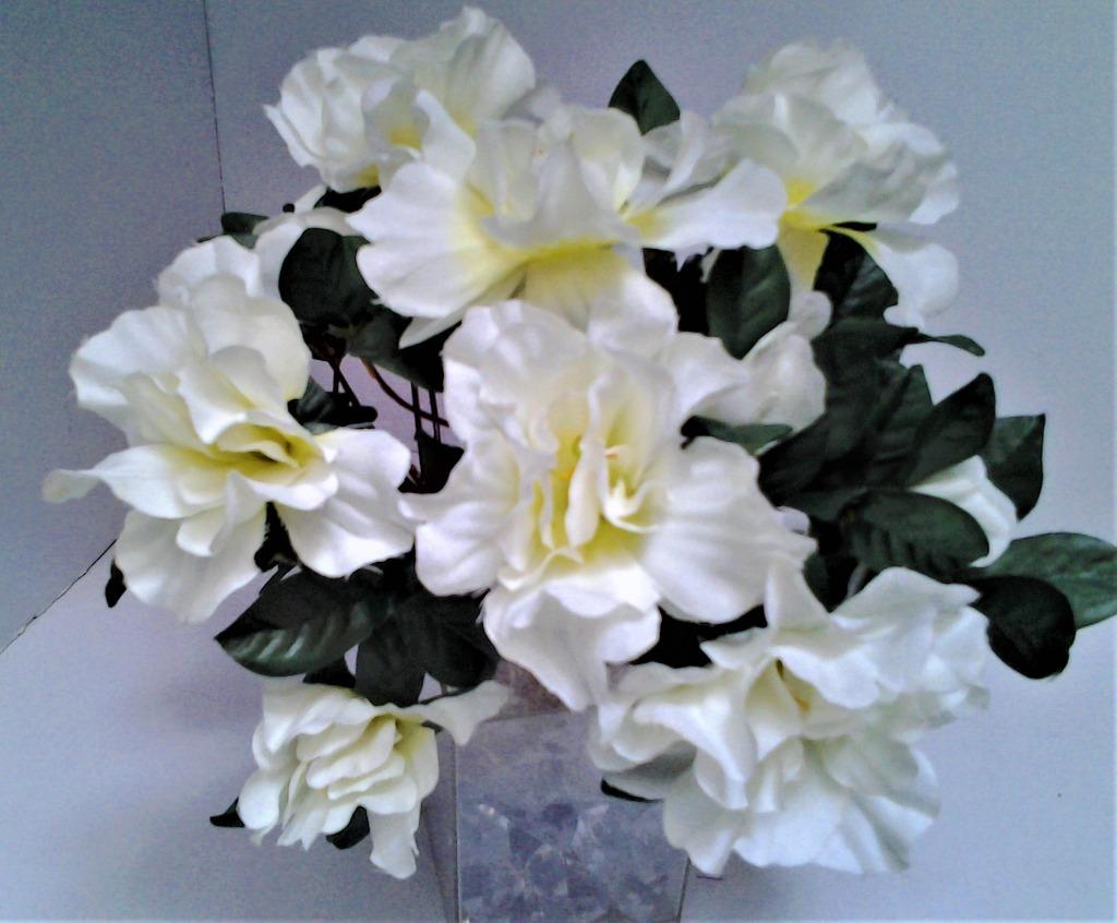 Zijden bloemen op een piketje - 20 witte azalea's, Enlèvement, Neuf, Autres types