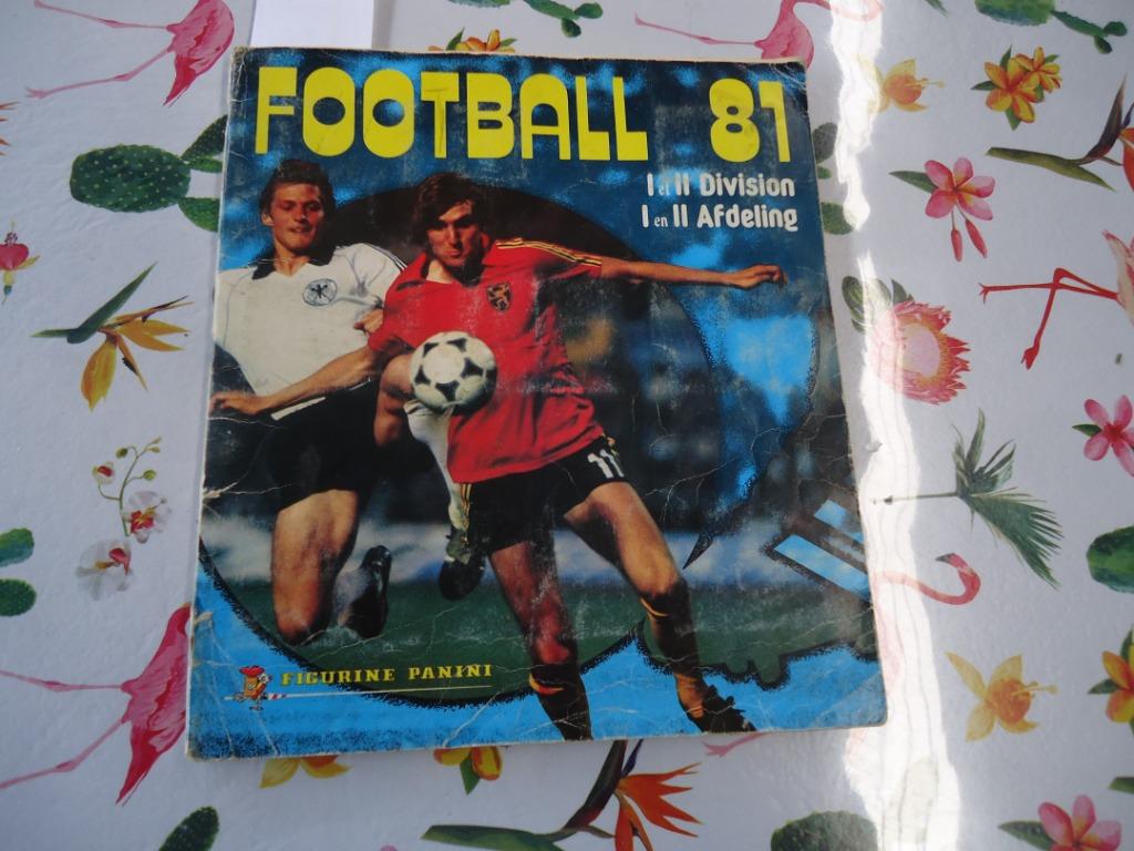 PANINI STICKER ALBUM FOOTBALL FOOTBALL   81 Complet *******, Enlèvement ou Envoi, Autocollant