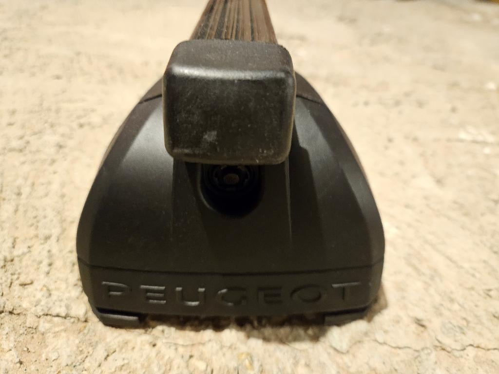 Peugeot 308sw dakbeugel, Ophalen, Zo goed als nieuw