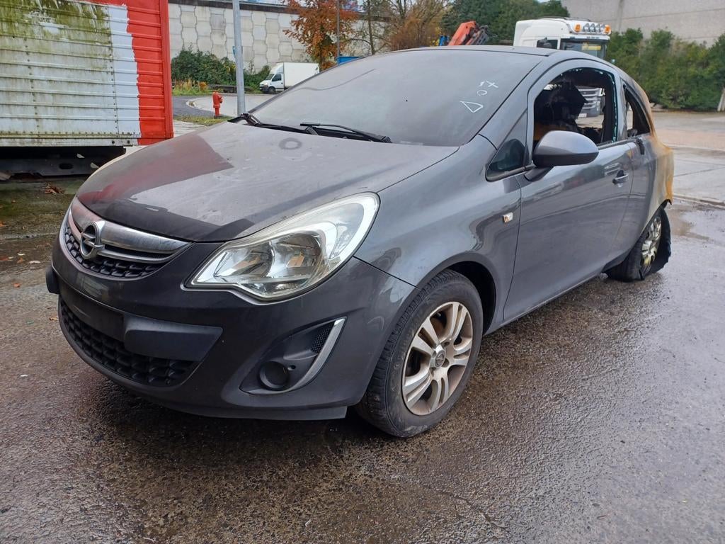 Opel Corsa D 2012 te koop in onderdelen, Ophalen, Opel