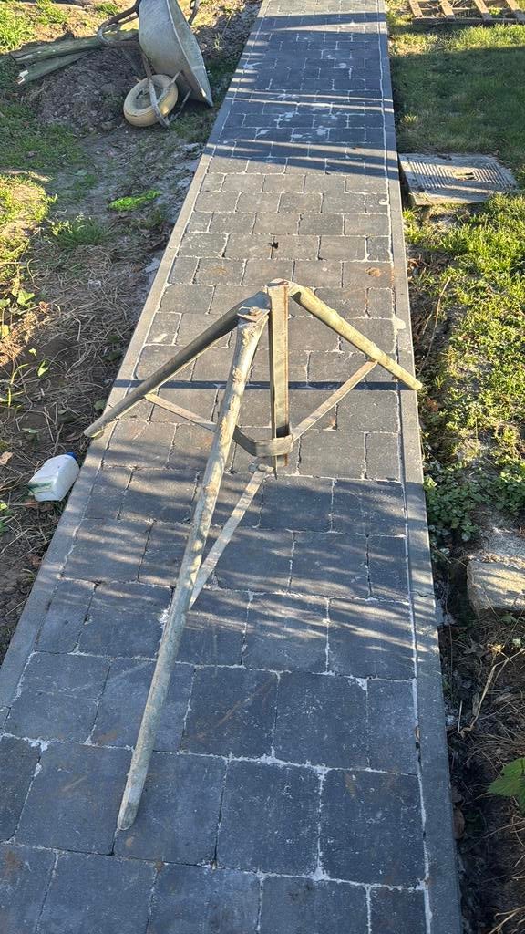 3 poten voor stippen, Enlèvement, Comme neuf