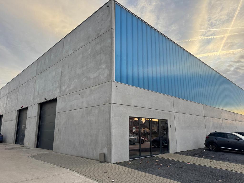 Te huur opslagruimte/loods te Opwijk, 246 m², Huur, Opslag of Loods