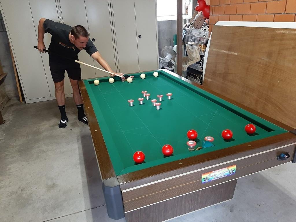 Allerlei biljarts., Sport en Fitness, Ophalen, Zo goed als nieuw, Biljarttafel