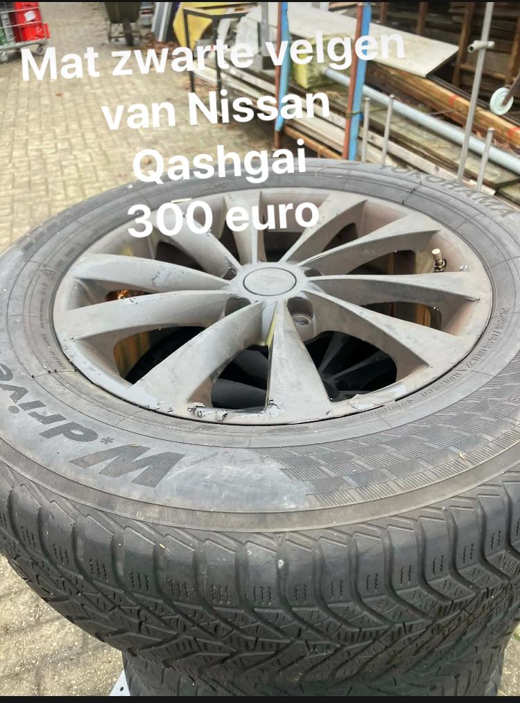 velgen en banden Nissan Qashqai, Auto-onderdelen, Banden en Velgen, Ophalen, Band(en)