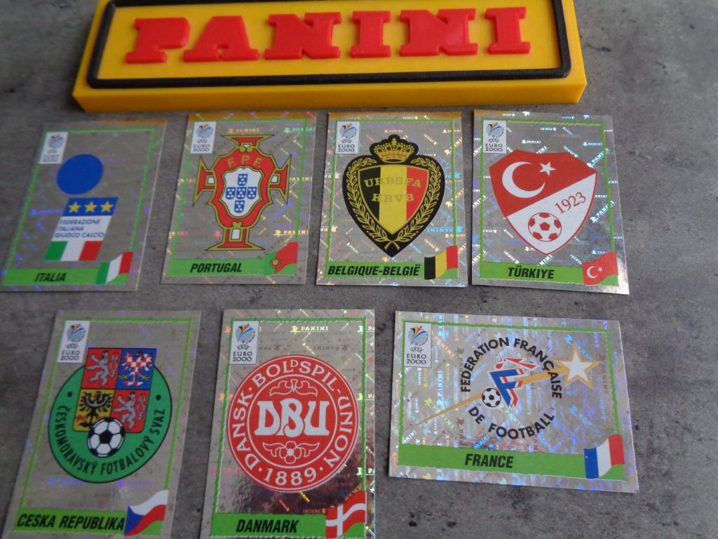 PANINI FOOTBALL STICKERS EURO 2000 Emblèmes du Championnat d, Enlèvement ou Envoi