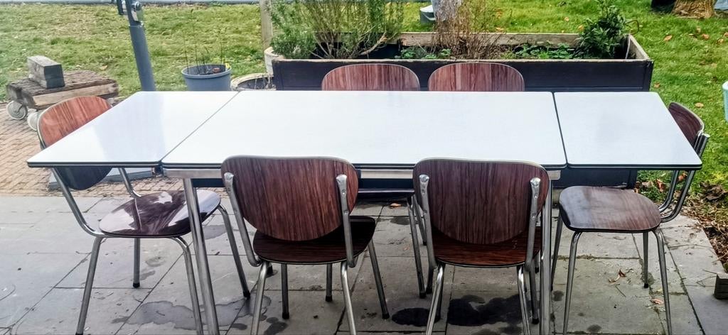Table de cuisine vintage avec chaises, Maison & Meubles, Enlèvement