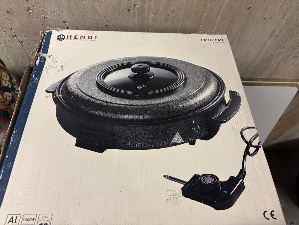 Hendi Party Pan 1400W – met anti kleeflaag en thermostaat, Enlèvement, Comme neuf