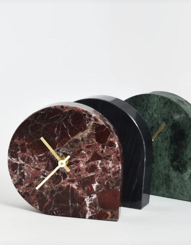 AYTMStilla klok marmer zwart gevlamd, Antiquités & Art, Antiquités | Horloges, Enlèvement ou Envoi