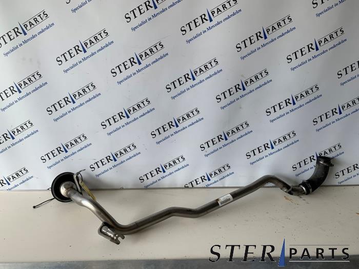 Tube de remplissage réservoir à essence d'un Mercedes B-Kl, Enlèvement ou Envoi, 3 mois de garantie, Utilisé, Mercedes-Benz