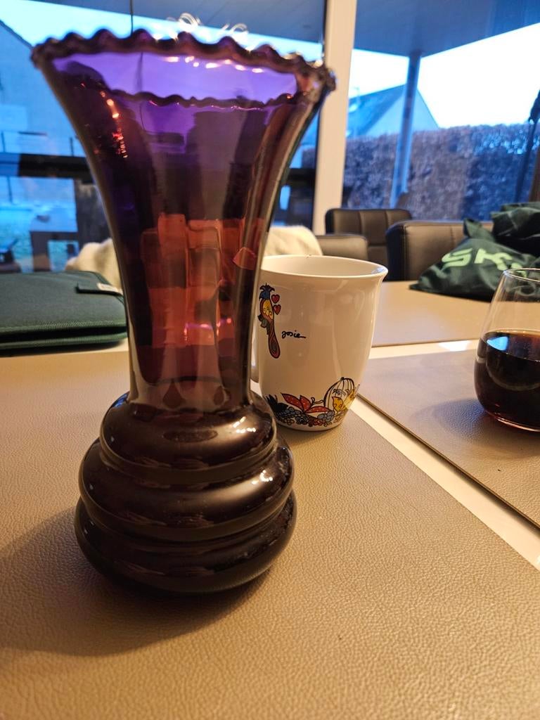 Vaas paars glas 26 cm Doyen Belgisch Art Deco jaren 30, Antiek en Kunst, Ophalen