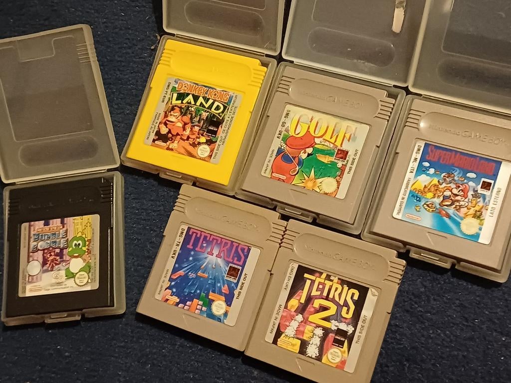 Lot de 2 jeux Gameboy + sac de ceinture Gameboy supplémentai, Consoles de jeu & Jeux vidéo, Jeux | Nintendo Game Boy, Enlèvement