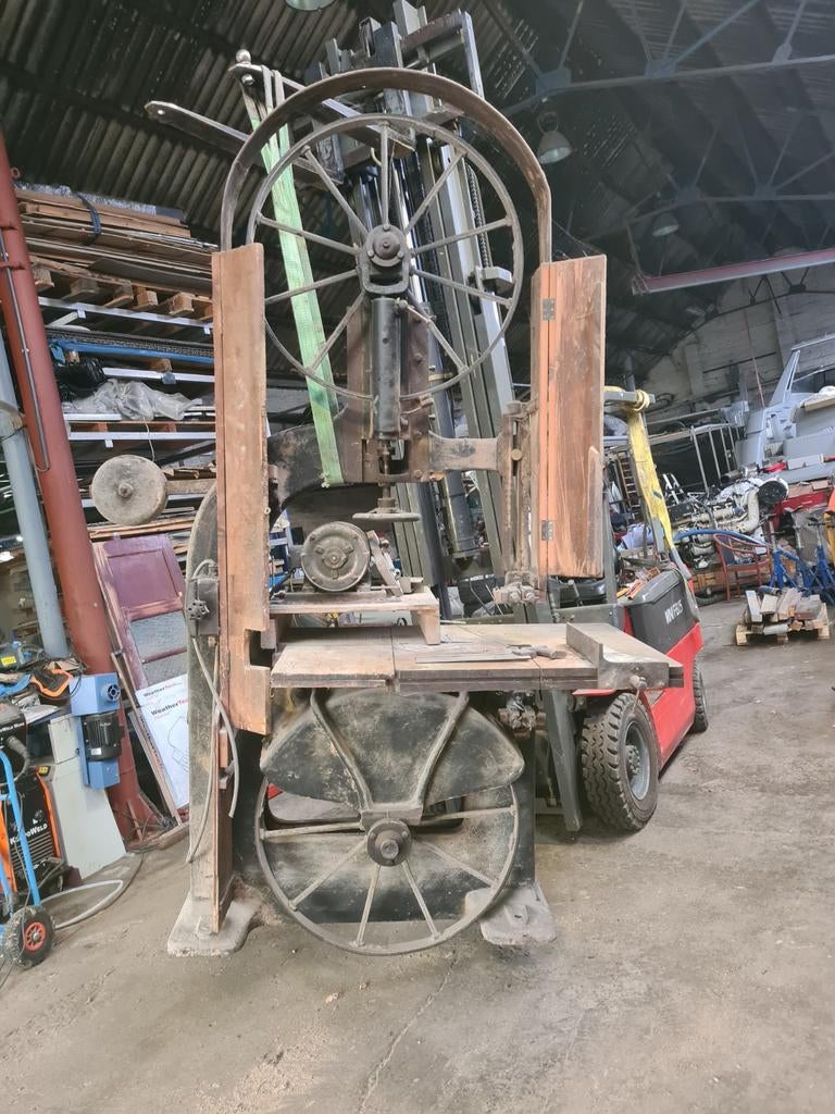 Scie à ruban Vandenabeele authentique — Qualité en fonte, Enlèvement, Utilisé, Scie à ruban, 70 mm ou plus