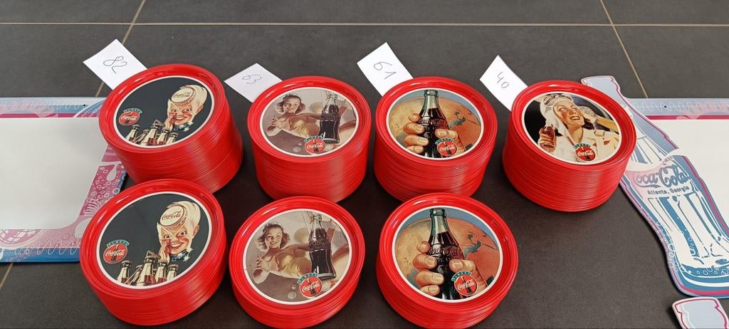 Assiettes et sous-verres en étain Coca - Cola, Enlèvement ou Envoi, Comme neuf, Ustensile