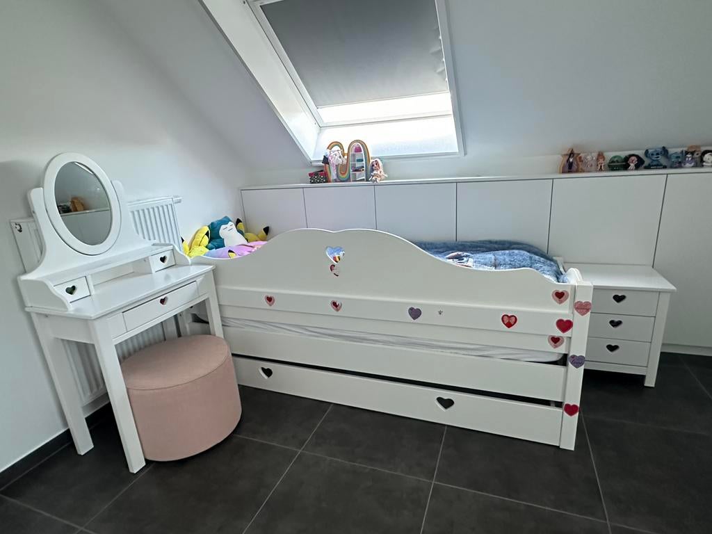 Chambre a coucher pour fille, Enfants & Bébés, Chambre d'enfant | Lits, Enlèvement, Utilisé, Moins de 140 cm, Matelas