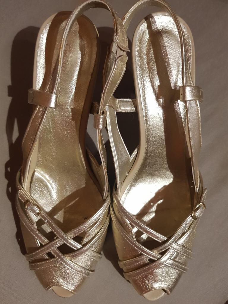 Nieuwe sandalen M 39, Vêtements | Femmes, Chaussures, Enlèvement ou Envoi