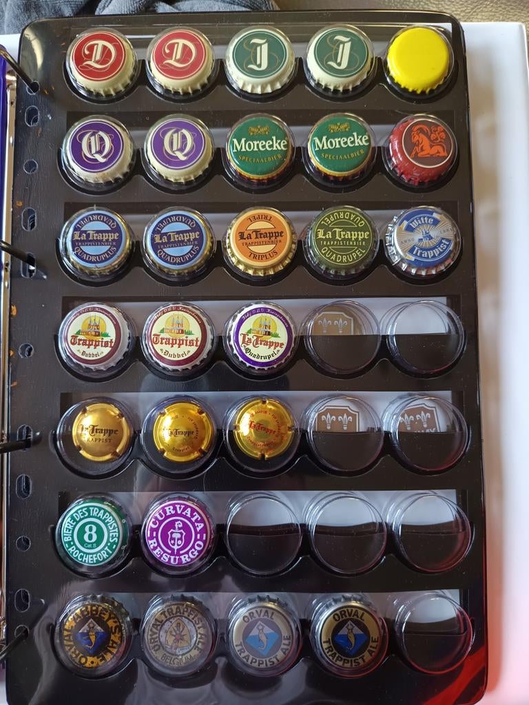 Capsules, kroonkurken, chapa bière trappistes à échanger, Collections, Enlèvement ou Envoi