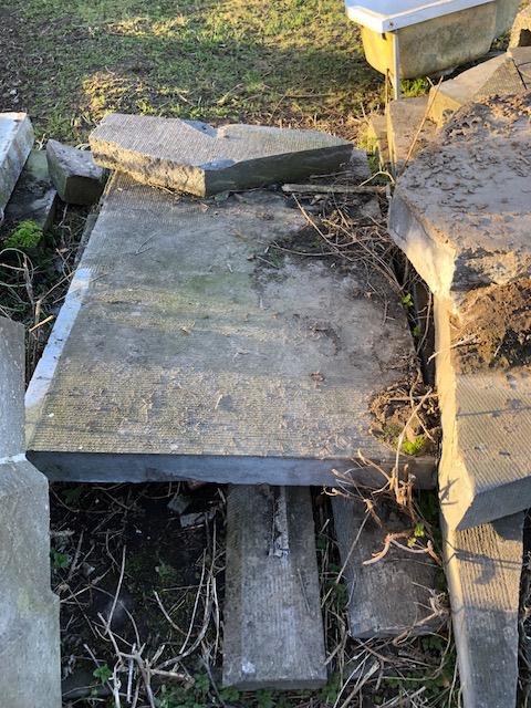 Arduinen en blauwe stenen, Tuin en Terras, Bloembakken en Plantenbakken, Ophalen, Steen, Gebruikt, 60 cm of meer