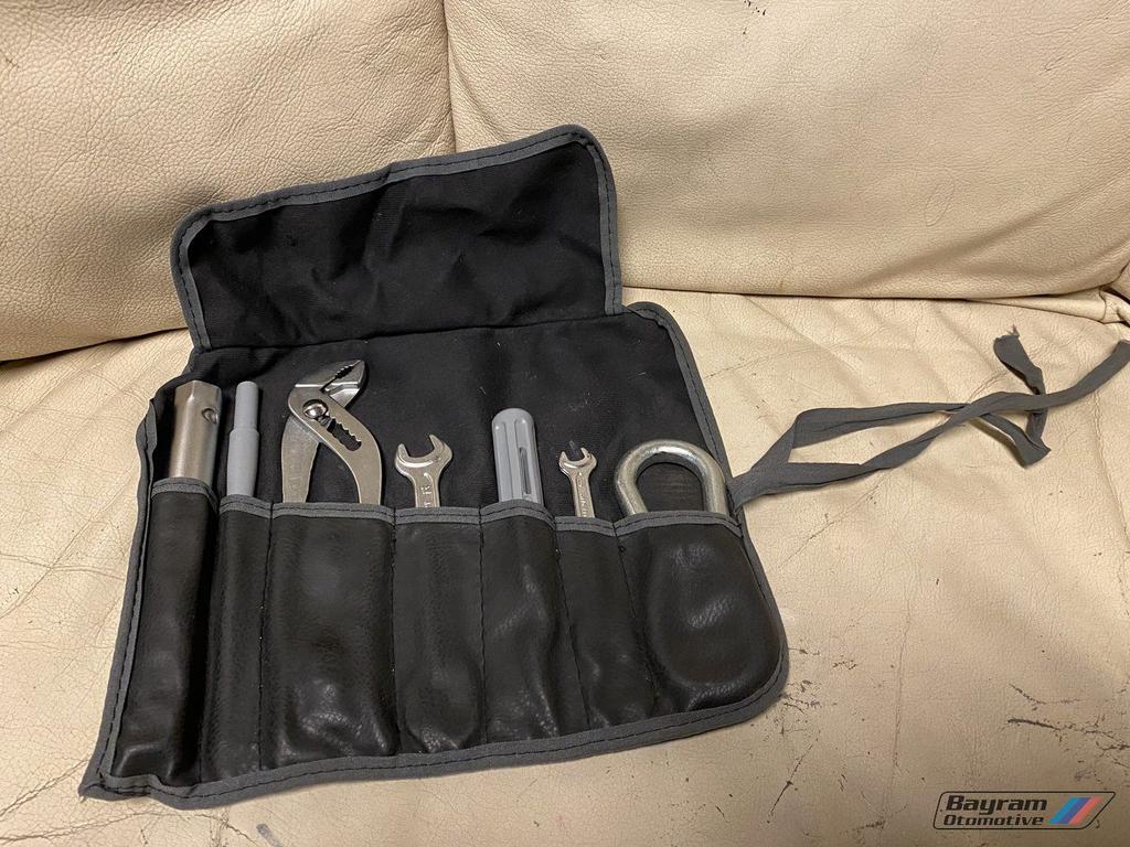 Bmw E36 touring gereedschap set on board E30 E46 3-serie E91, Gebruikt, -, -, Ophalen of Verzenden