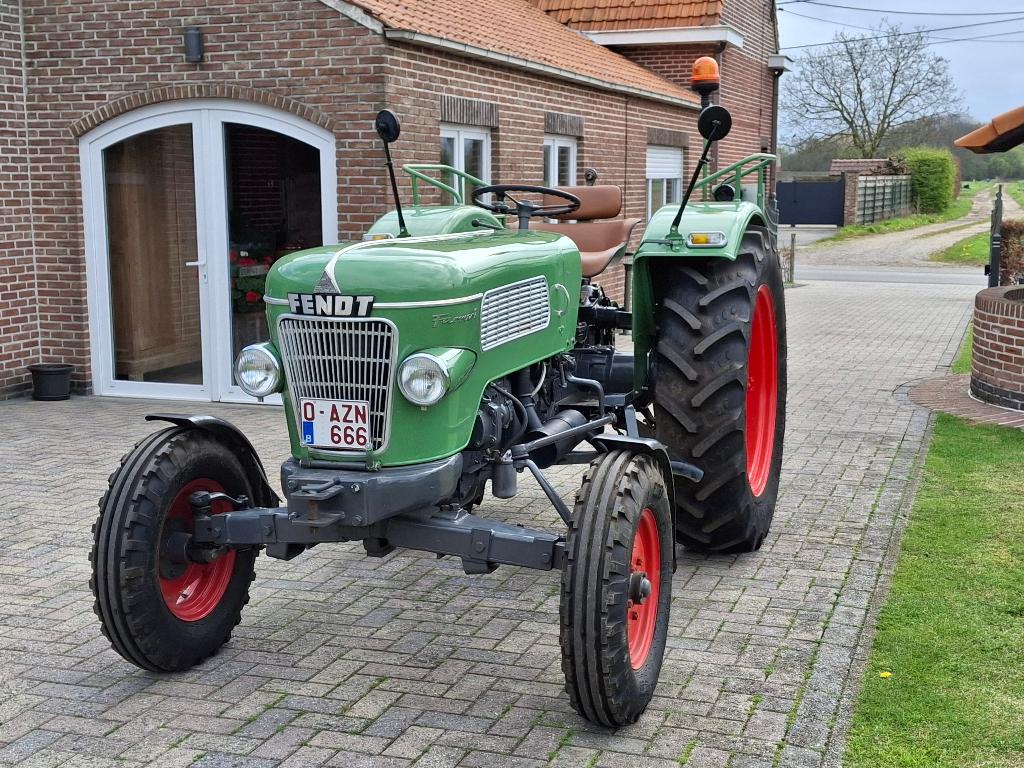FEND FARMER 2   BJ 1966, Zakelijke goederen, Landbouw | Tractoren, Ophalen, Oldtimer, 5000 tot 7500, Tot 80 Pk