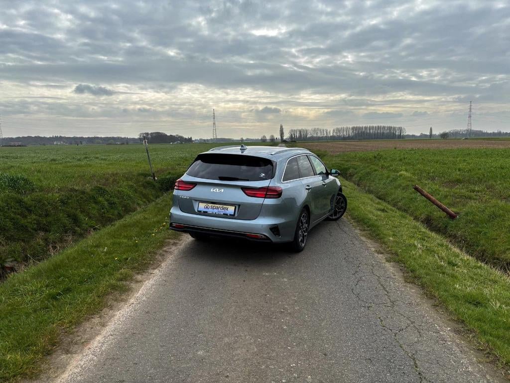 Kia Ceed SW MY25 Style edition | Leasing (automatique), Argent ou Gris, Achat, 998 cm³, Entreprise