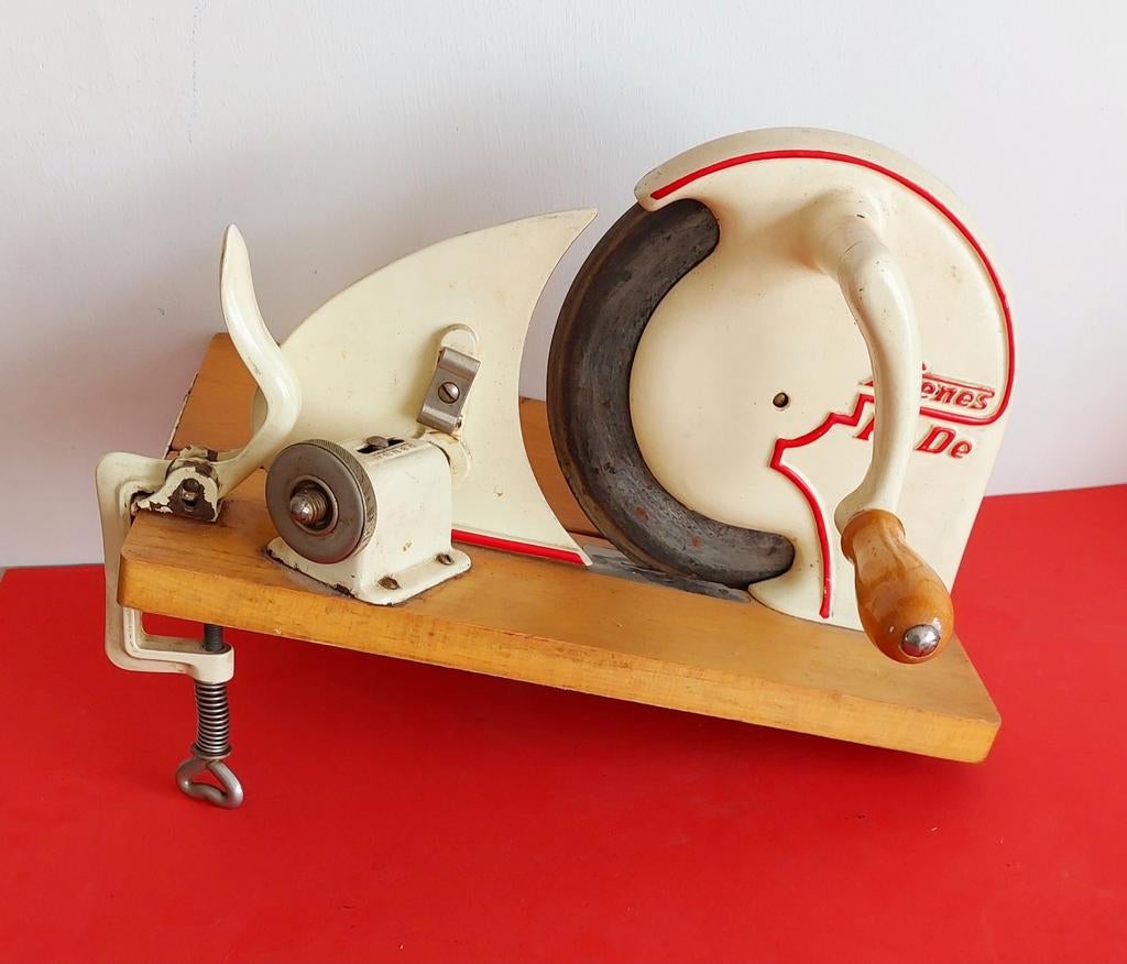 Vintage PeDe Dienes handmatige snijmachine, Antiek en Kunst, Antiek | Keukengerei, Ophalen of Verzenden